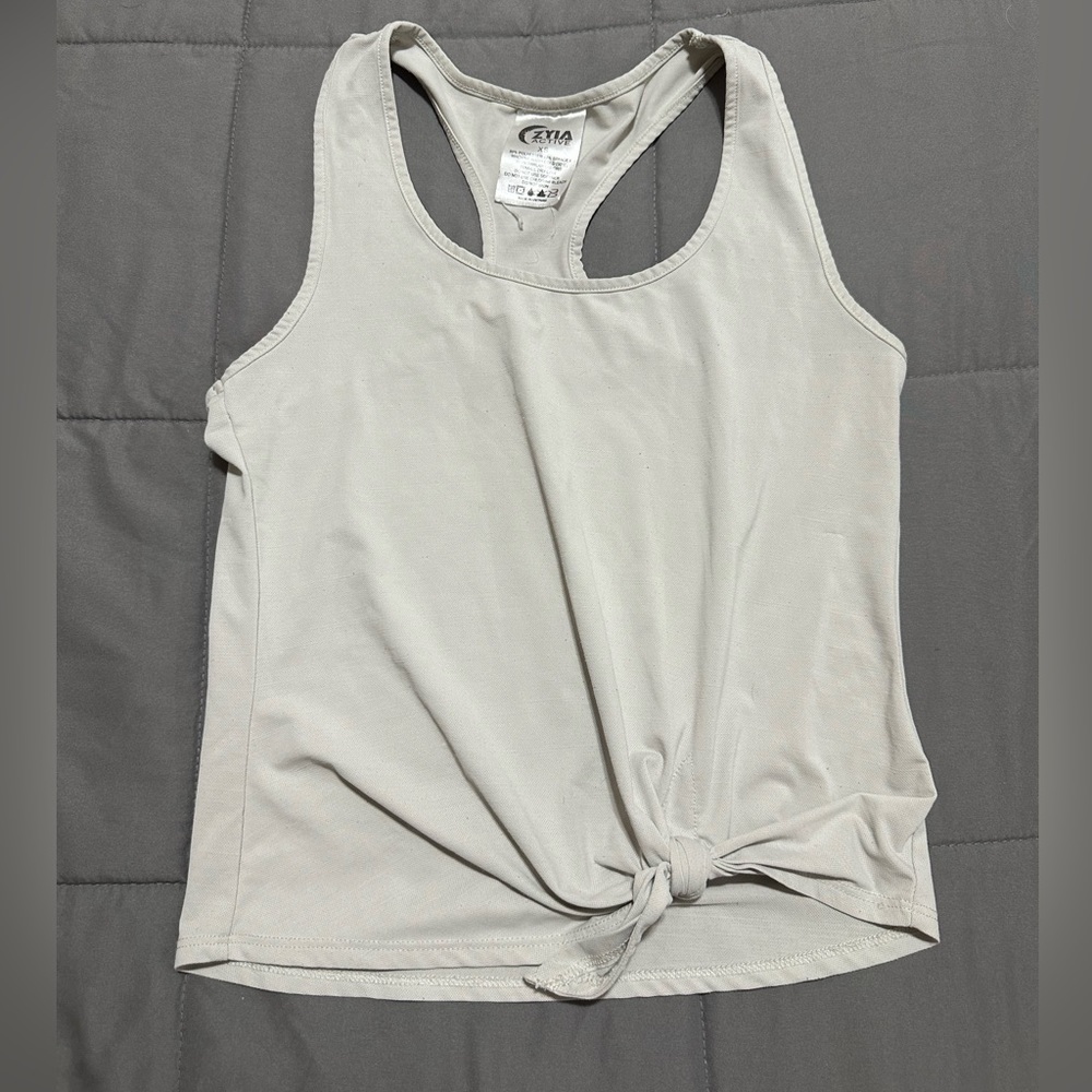 DONATED!!! Zyia Knot Just a Cute Tank